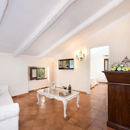 Villa Alba D'oro - Historic Luxury