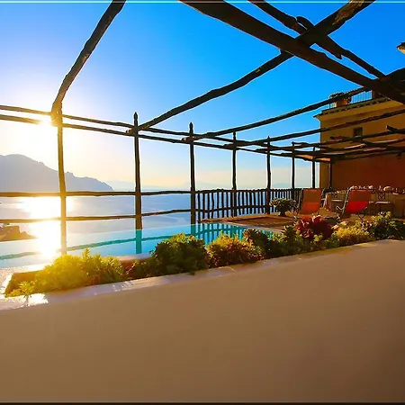 Alba D'oro - Historic Luxury *